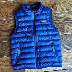 Patagonia Down Sweater Vest / Navy Blue / 3T